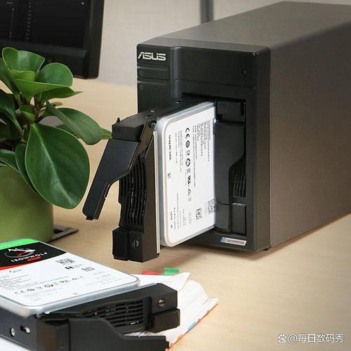 推荐一:华硕as6702t四核nas网络存储服务器华硕网络存储哪个型号好?
